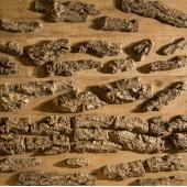 ujrahasznositott fa falburkolat fa burkolat regi fa wood holz wall decor dekor fali dekoracio lamberia loft design modern vintage kopottas regies deszka falburkolat paneles nappali etkezo halo asztalos gyartas designer.JPG